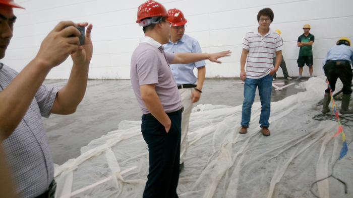 耐福地坪客戶考察--正在施工項目