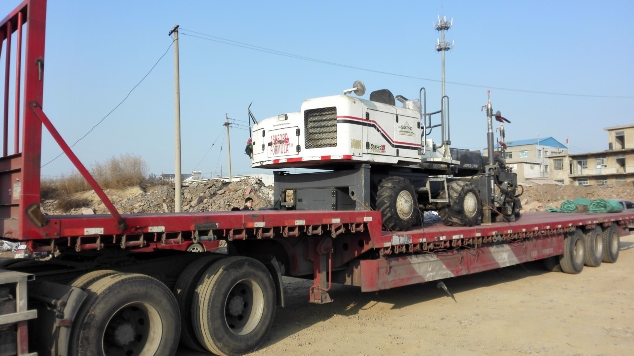 大型整形激光攤鋪機