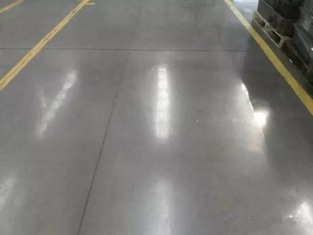 用安斯福妙樂(lè)密封固化劑進(jìn)行地坪翻新后