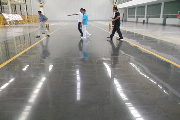 汽車制造車間地面材料