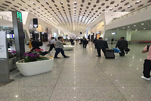 地鐵站地面材料 地鐵站地面材料