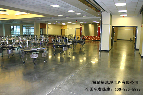 學校教室地面材料