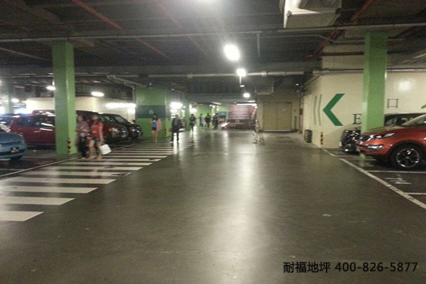 停車場地坪 停車場地坪