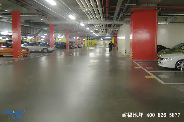 停車(chē)場(chǎng)地面