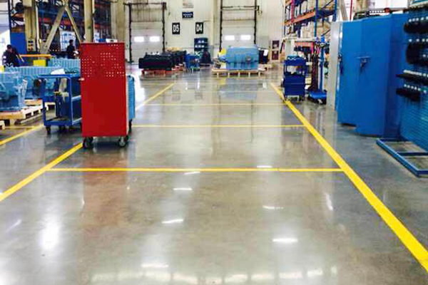 環(huán)氧地坪翻新 環(huán)氧地坪翻新