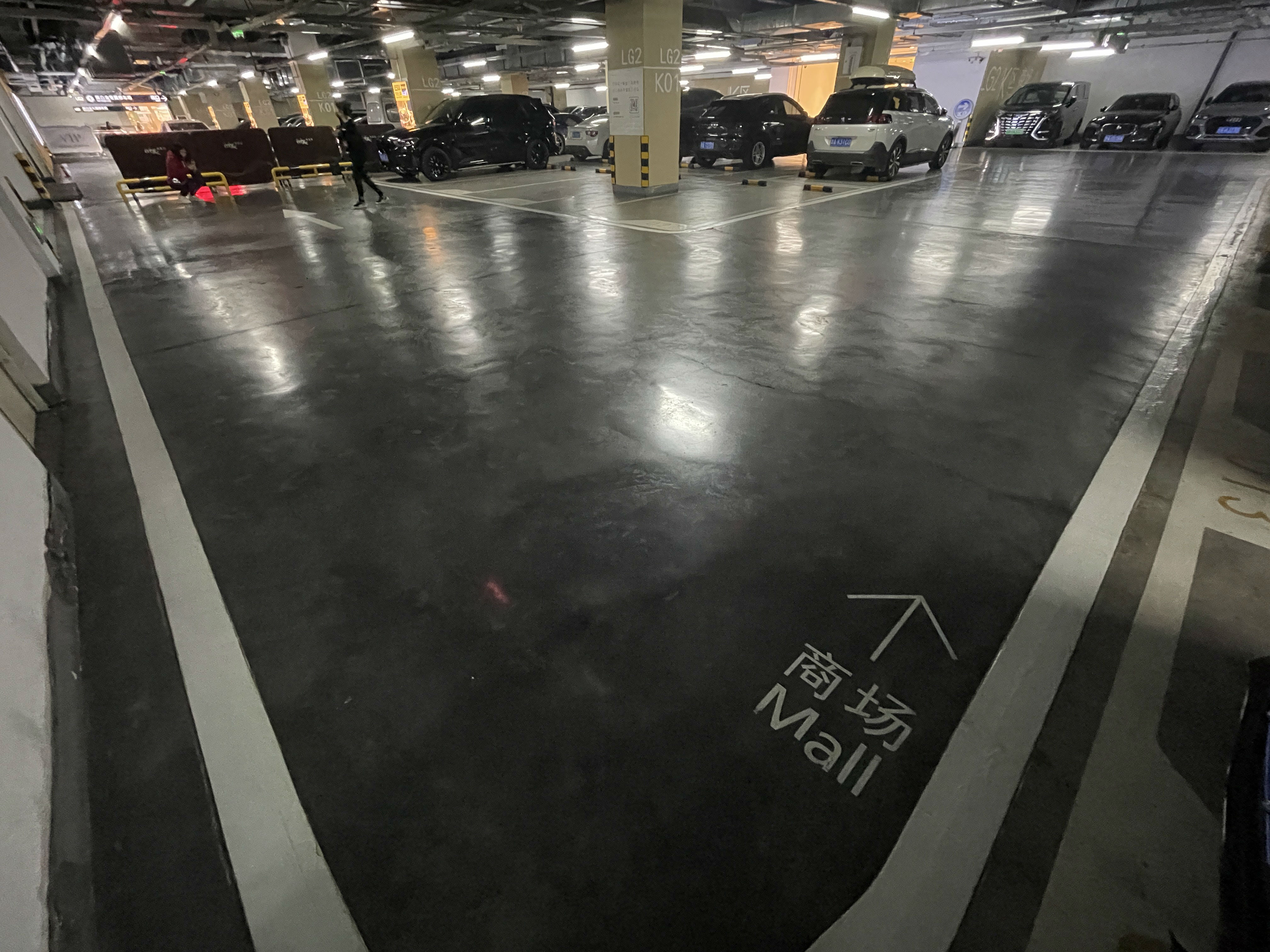 地下車庫地坪 地下車庫地坪